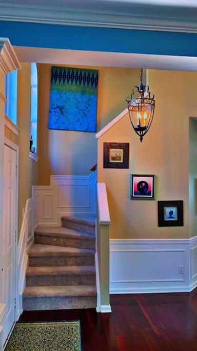 Clt Hideaway Near Concord Mills Holiday home *