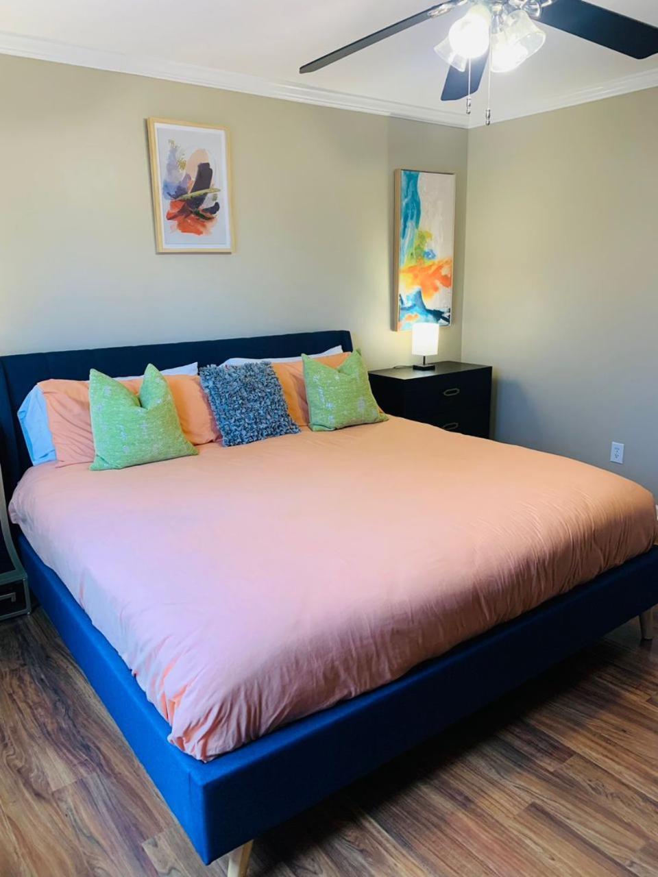 Clt Hideaway Near Concord Mills Holiday home Charlotte