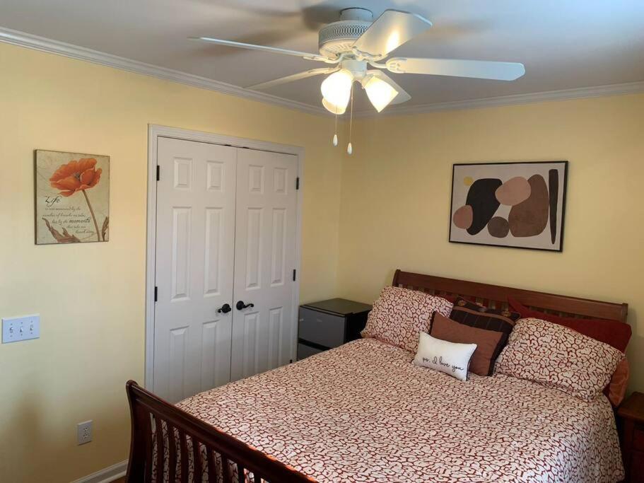 Holiday home Clt Hideaway Near Concord Mills Charlotte